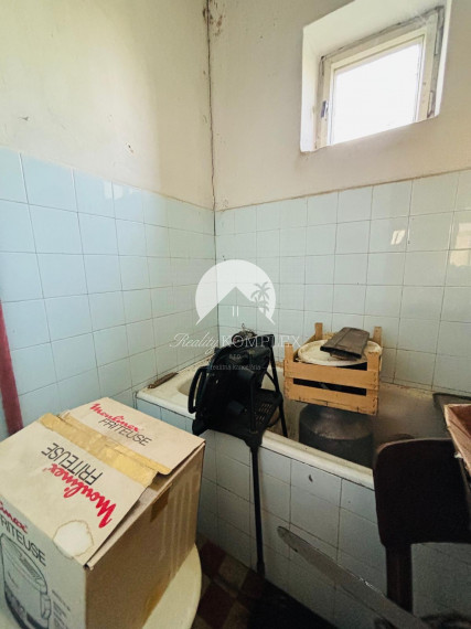 Reality KOMPLEX s.r.o., Vám EXKLUZÍVNE ponúka na predaj krásne miesto blízko Malého Dunaja v obci Veľký Ostrov