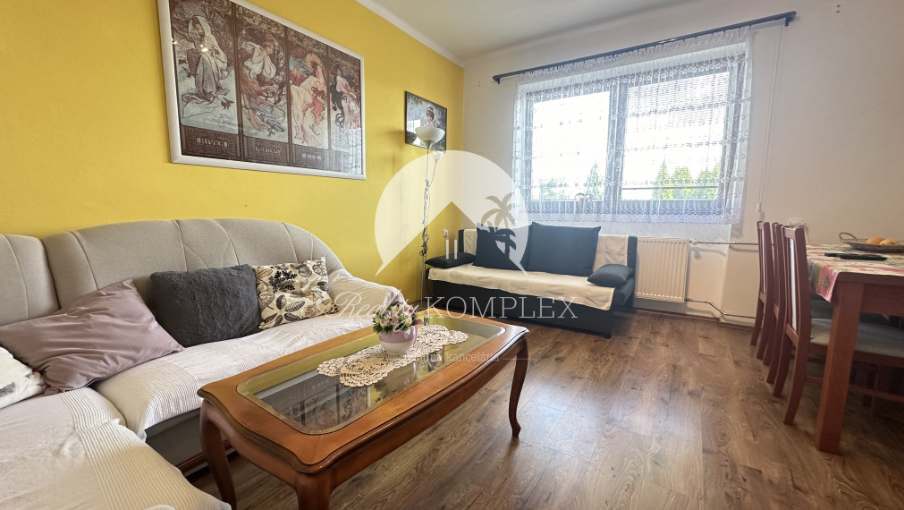 Reality KOMPLEX s.r.o. Vám ponúka EXKLUZÍVNE  na predaj rodinný dom s hospodárskymi budovami v obci Vozokany okr.Galanta