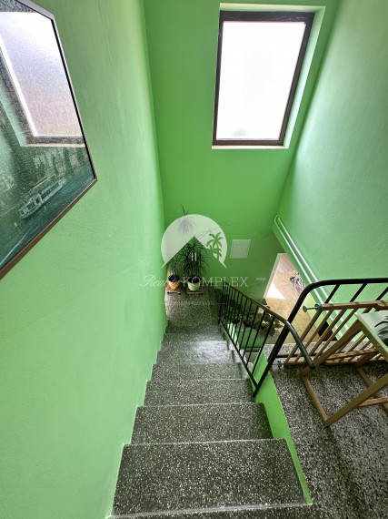 Reality KOMPLEX s.r.o. Vám ponúka EXKLUZÍVNE  na predaj rodinný dom s hospodárskymi budovami v obci Vozokany okr.Galanta