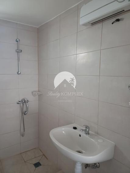 Reality komplex s.r.o., Vám ponúka kompletne  rekonštruovaný 4 izbový rodinný dom v obci Marcelová !