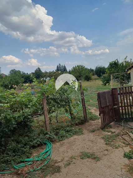 Reality komplex s.r.o., Vám ponúka kompletne  rekonštruovaný 4 izbový rodinný dom v obci Marcelová !