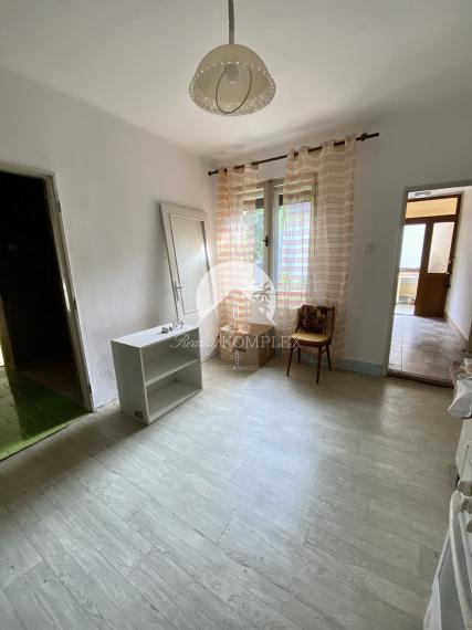 Reality KOMPLEX s.r.o. Vám ponúka NA PREDAJ rodinný dom vo Veľkých Úľanoch.