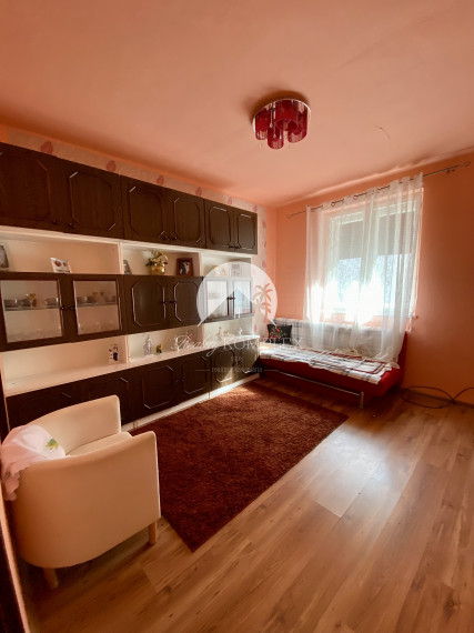 Reality KOMPLEX s.r.o. Vám ponúka NA PREDAJ rodinný dom vo Veľkých Úľanoch.