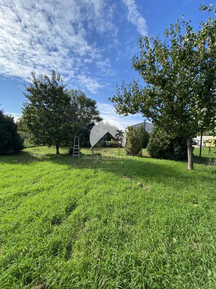 Reality KOMPLEX s.r.o. Vám ponúka NA PREDAJ rodinný dom vo Veľkých Úľanoch.