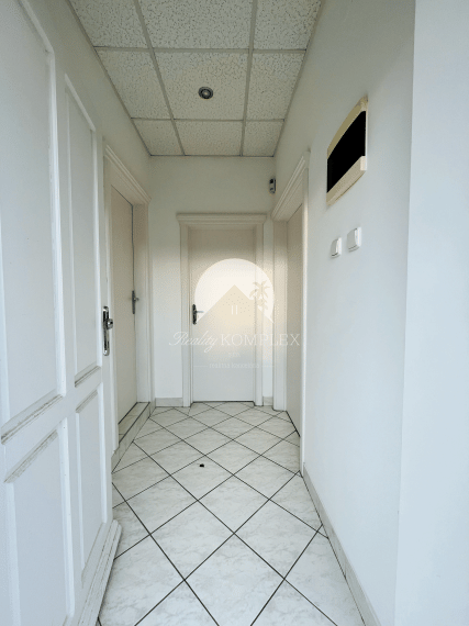 Reality KOMPLEX s.r.o., Vám ponúka komerčný priestor NA PRENÁJOM v Dunajskej Strede.