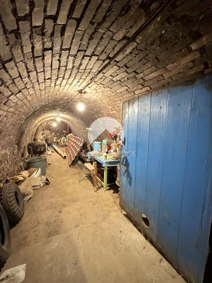 MIMORIADNÁ PONUKA!!! ZĽAVA!!! Iba u nás!!! Reality KOMPLEX s.r.o., Vám ponúka na predaj rekreačnú chatu s klenbovou pivnicou, ktorá sa nachádza v rekreačnej oblasti v obci Kamenica nad Hronom, okres Nové Zámky !!!