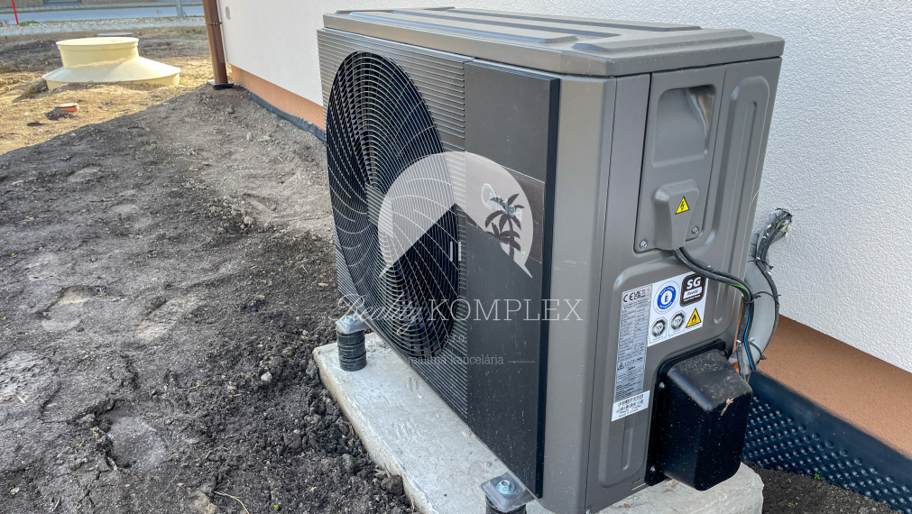 Reality KOMPLEX s.r.o., Vám ponúka na predaj nový, moderný 4-izbový rodinný dom s možnosťou individuálneho prispôsobenia podľa vášho vkusu.