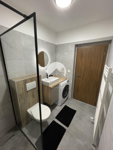 Reality KOMPLEX s.r.o., Vám ponúka na Prenájom 2-izbový byt s loggiou v meste Dunajská Streda