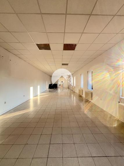 Reality KOMPLEX s.r.o. Vám ponúka na predaj PRIEMYSELNÝ AREÁL V KOMÁRNE, ČASŤ NOVÁ STRÁŽ