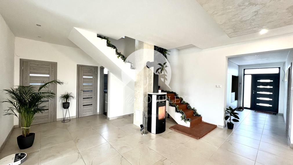 Reality KOMPLEX s.r.o. ponúka na PREDAJ kvalitnú 4 izbovú NOVOSTAVBU v obci Horné Mýto