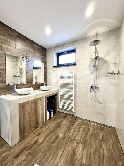 Reality KOMPLEX s.r.o. ponúka na PREDAJ kvalitnú 4 izbovú NOVOSTAVBU v obci Horné Mýto