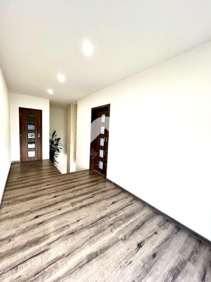 Reality KOMPLEX s.r.o. ponúka na PREDAJ kvalitnú 4 izbovú NOVOSTAVBU v obci Horné Mýto