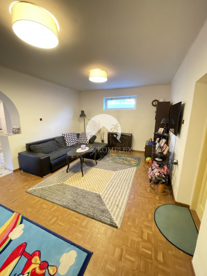 Reality KOMPLEX s.r.o. Vám ponúka rodinný dom s veľkým pozemkom v obci Vrakúň