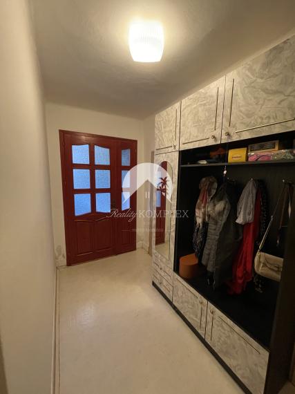 Reality KOMPLEX s.r.o. Vám ponúka rodinný dom s veľkým pozemkom v obci Vrakúň