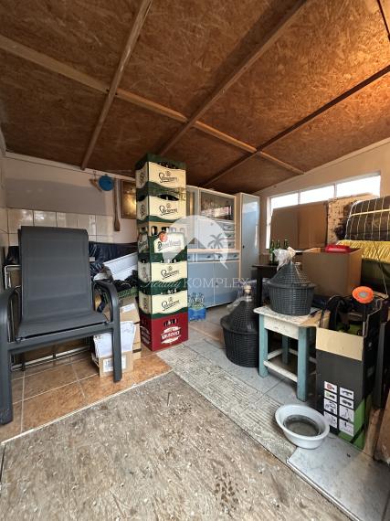 IBA U NÁS! Reality KOMPLEX s.r.o. vám ponúka na predaj priestranný rodinný dom v Komárome (Maďarsko)