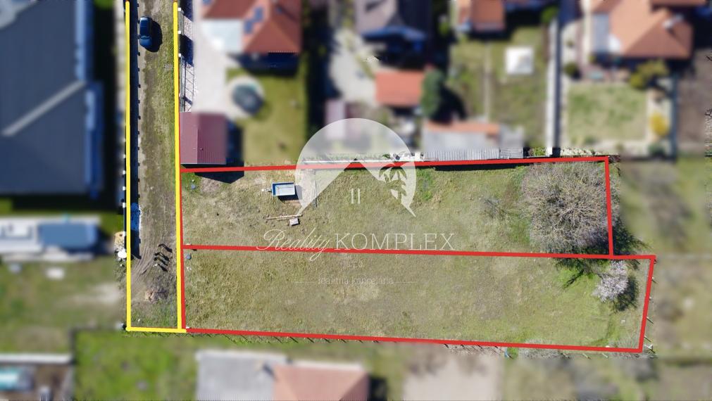 Reality KOMPLEX s.r.o., Vám ponúka EXKLUZÍVNE na predaj 3 stavebné pozemky v Monostore (HU Komárom)