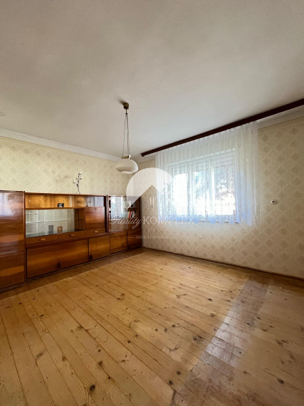 Reality KOMPLEX s.r.o. Vám ponúka na predaj rodinný dom v meste Kolárovo.