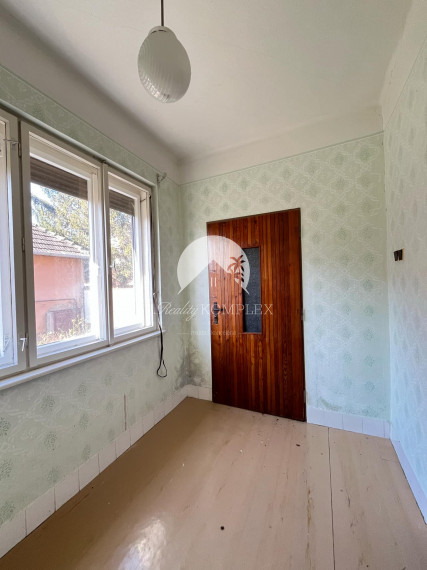 Reality KOMPLEX s.r.o. Vám ponúka na predaj rodinný dom v meste Kolárovo.