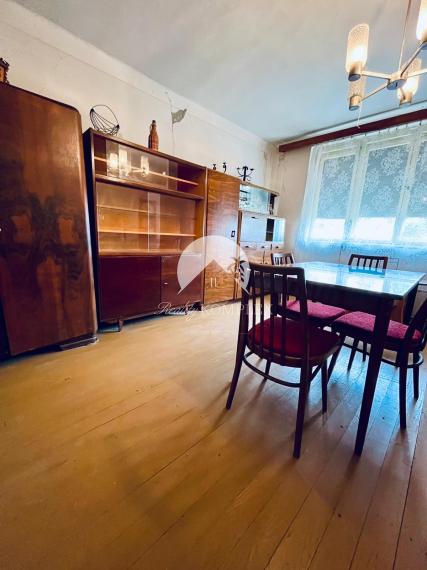 Reality KOMPLEX s.r.o. Vám ponúka Exkluzívne na predaj 3 izbový rodinný dom v pôvodnom stave v obci Sokolce