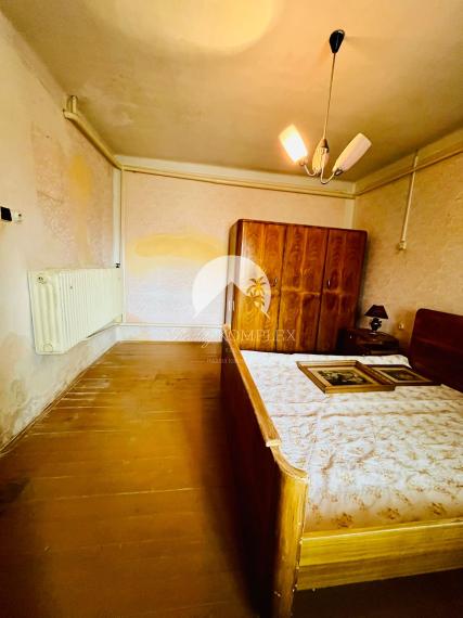 Reality KOMPLEX s.r.o. Vám ponúka Exkluzívne na predaj 3 izbový rodinný dom v pôvodnom stave v obci Sokolce