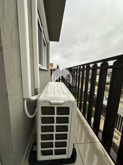 Reality KOMPLEX s.r.o. Vám ponúka EXKLUZÍVNE na predaj priestranný poschodový rodinný dom v Kolárove!