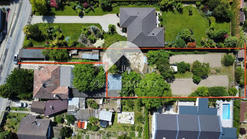 Reality KOMPLEX s.r.o., Vám EXKLUZÍVNE ponúka na predaj pozemok  v obci Tomašov.