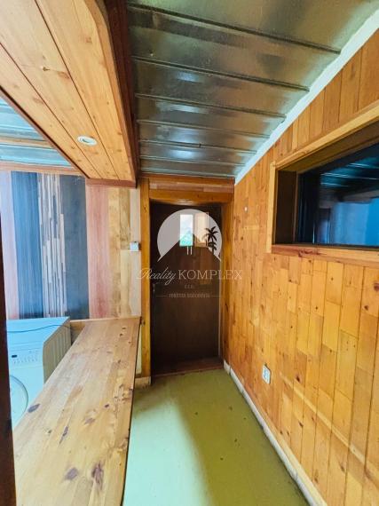 Reality KOMPLEX s.r.o., Vám ponúka na predaj rodinný dom  v obci Bátorove Kosihy.