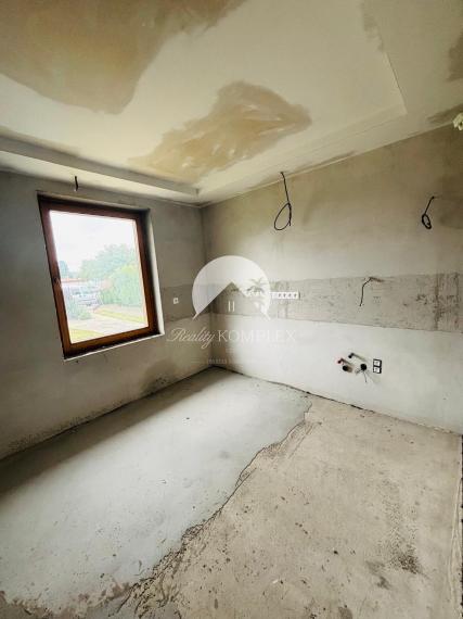 Reality KOMPLEX s.r.o., Vám ponúka na predaj rodinný dom  v obci Bátorove Kosihy.