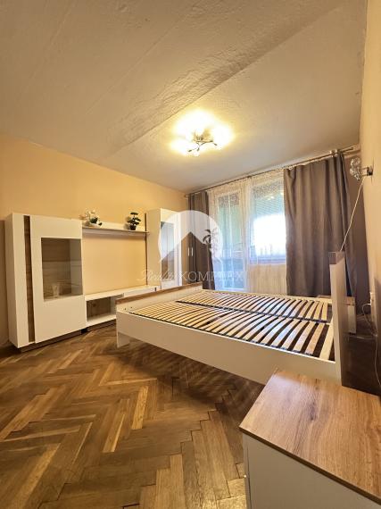 Ponúkame Vám EXKLUZÍVNE do nájmu 1izbový byt na ul. HVIEZDNÁ v Komárné