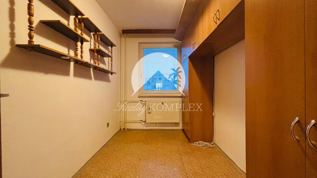 Reality KOMPLEX s.r.o. vám EXKLUZÍVNE ponúka na predaj 3-izbový byt vo Veľkom Mederi