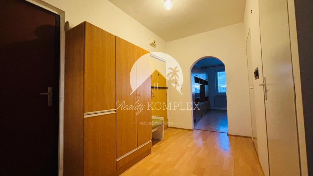 Reality KOMPLEX s.r.o. vám EXKLUZÍVNE ponúka na predaj 3-izbový byt vo Veľkom Mederi