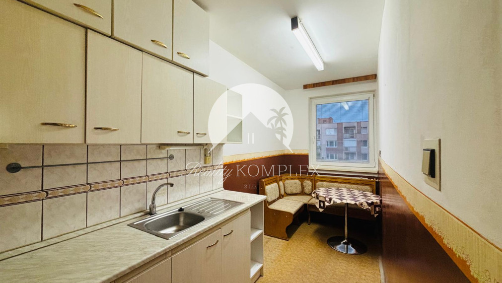 Reality KOMPLEX s.r.o. vám EXKLUZÍVNE ponúka na predaj 3-izbový byt vo Veľkom Mederi