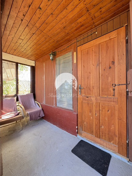 Reality KOMPLEX s.r.o. Vám ponúka na PREDAJ víkendový domček v NOVEJ STRÁŽI časť Komárna.