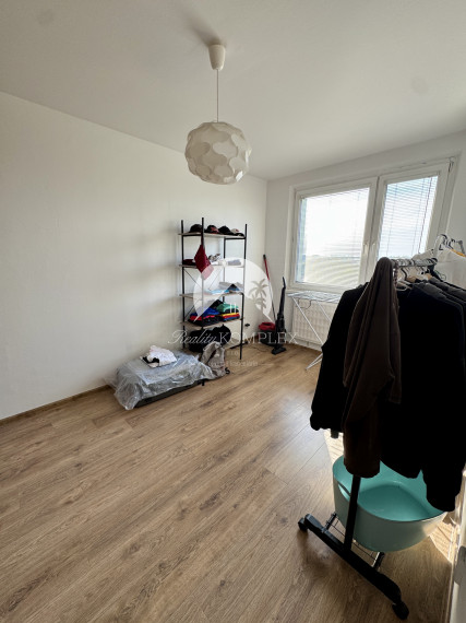 Reality KOMPLEX s.r.o. Vám ponuka EXKLUZÍVNE na PREDAJ 4-izbový byt v Dunajskej Strede