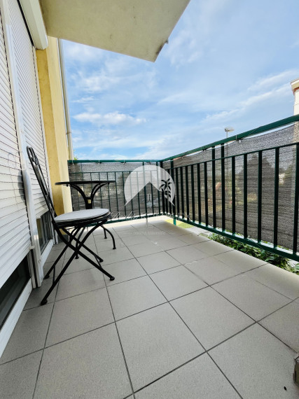 Reality KOMPLEX s.r.o., Vám ponúka na predaj 3-izbový byt v Dunajskej Strede s vlastným parkovacím miestom