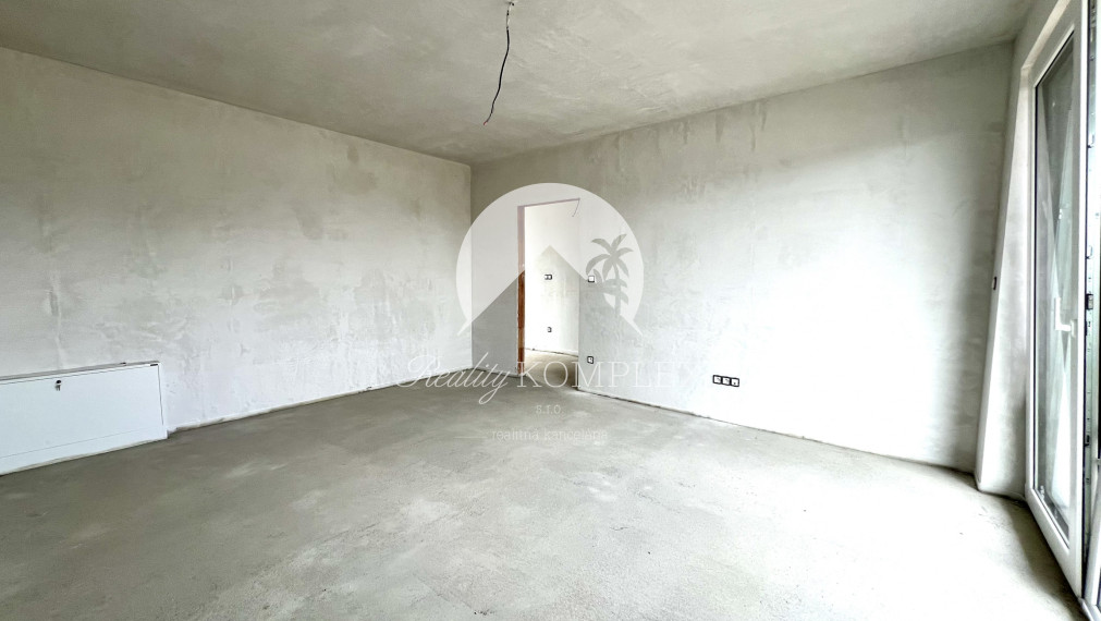 Reality KOMPLEX s.r.o. ponúka na PREDAJ 5 izbový rodinný dom-NOVOSTAVBU s garážou v Miloslavove