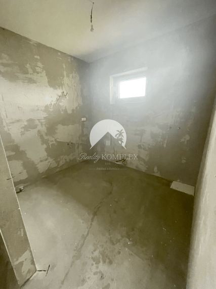 Reality KOMPLEX s.r.o. Vám ponúka luxusný rodinný dom v prémiovej lokalite DS