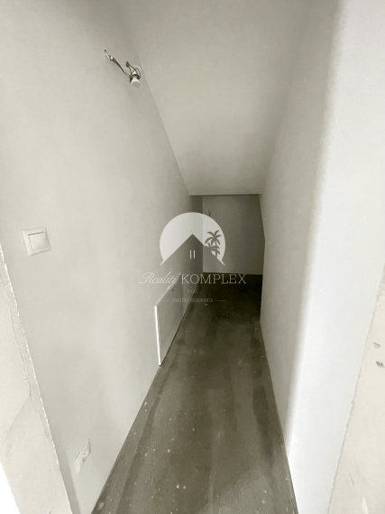 Reality KOMPLEX s.r.o. Vám ponúka luxusný rodinný dom v prémiovej lokalite DS