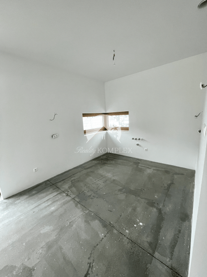 Reality KOMPLEX s.r.o. Vám ponúka luxusný rodinný dom v prémiovej lokalite DS