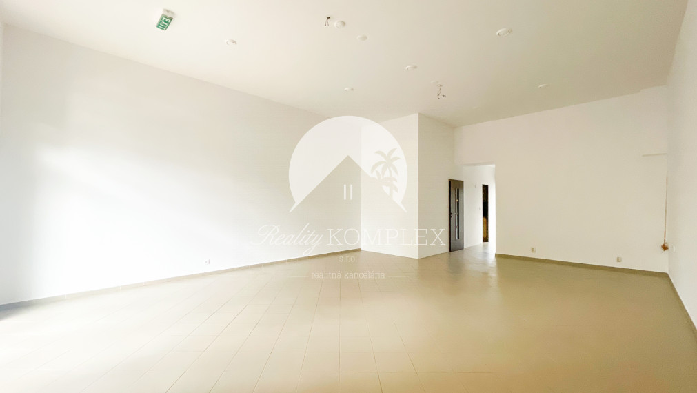 Reality KOMPLEX s.r.o., Vám ponúka na prenájom obchodný priestor v meste Dunajská Streda