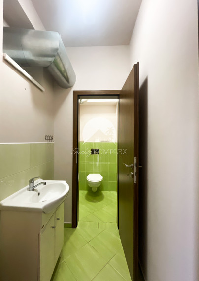 Reality KOMPLEX s.r.o., Vám ponúka na prenájom obchodný priestor v meste Dunajská Streda