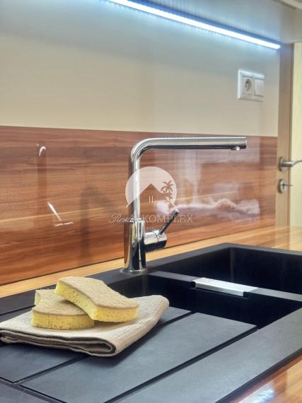 Reality KOMPLEX s.r.o., Vám ponúka 1 izbový byt vo VYHĽADÁVANEJ lokalite mesta Nové Zámky  od spoľahlivého majiteľa!!!!