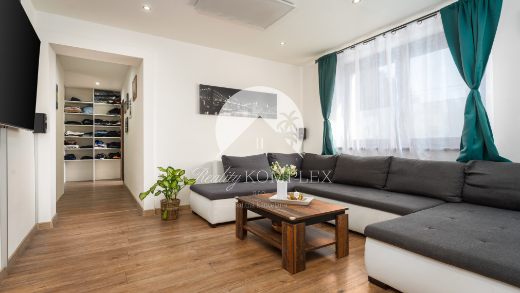 Výnimočná ponuka: Dva rodinné domy na jednom pozemku, v jednej kúpe! - Veľký Meder