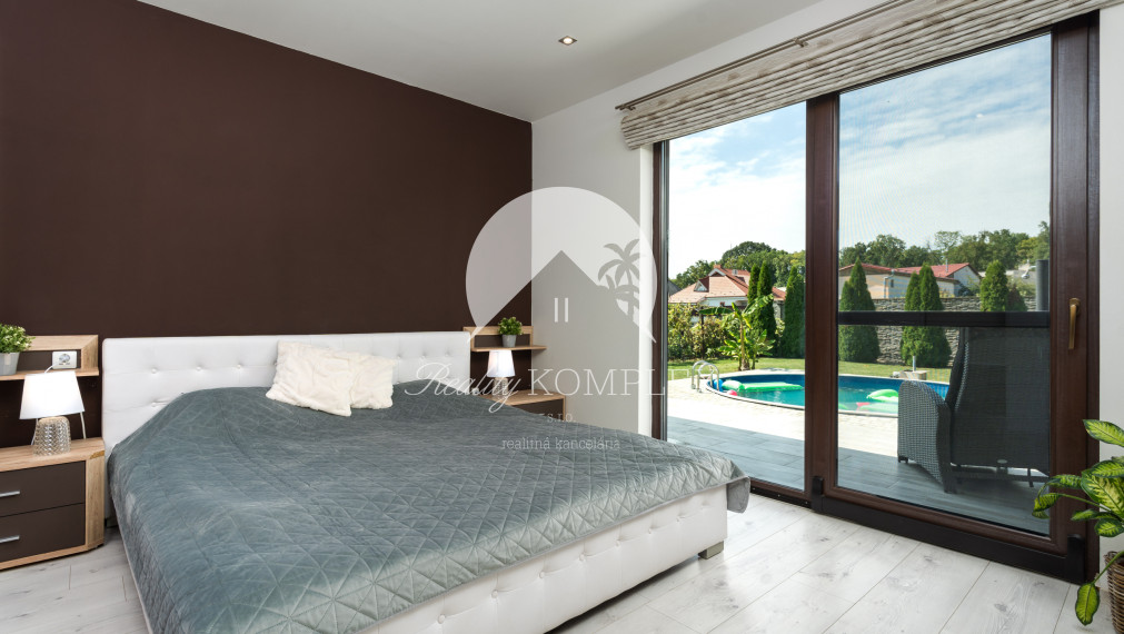 Výnimočná ponuka: Dva rodinné domy na jednom pozemku, v jednej kúpe! - Veľký Meder