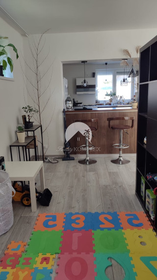 Reality KOMPLEX Vám ponúka EXKLUZÍVNE na predaj rodinný dom v obci Čalovec