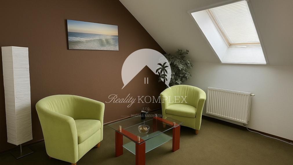 !!!LEN U NÁS!!! Reality KOMPLEX s.r.o. Vám ponúka 6-izbový rodinný dom v Dunajskej Strede NA PREDAJ