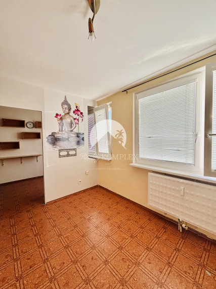 Reality KOMPLEX s.r.o., Vám ponúka na PREDAJ 1 izbový byt v Meste Komárno.