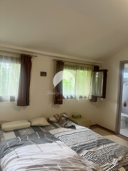 Rekreačná chata  s nádhernou záhradou a jazierkom v obľúbenej časti Komárna (Nová Osada)  blízko Váhu na PREDAJ!!