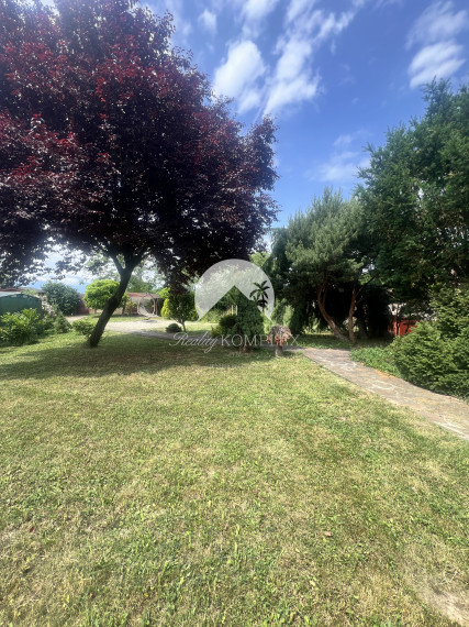 Rekreačná chata  s nádhernou záhradou a jazierkom v obľúbenej časti Komárna (Nová Osada)  blízko Váhu na PREDAJ!!