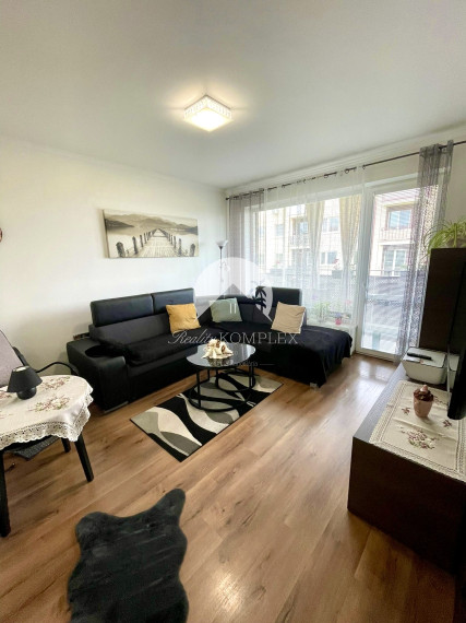 Reality KOMPLEX s.r.o. ponúka na PRENÁJOM pekný zariadený 2 izbový byt v Dunajskej Strede